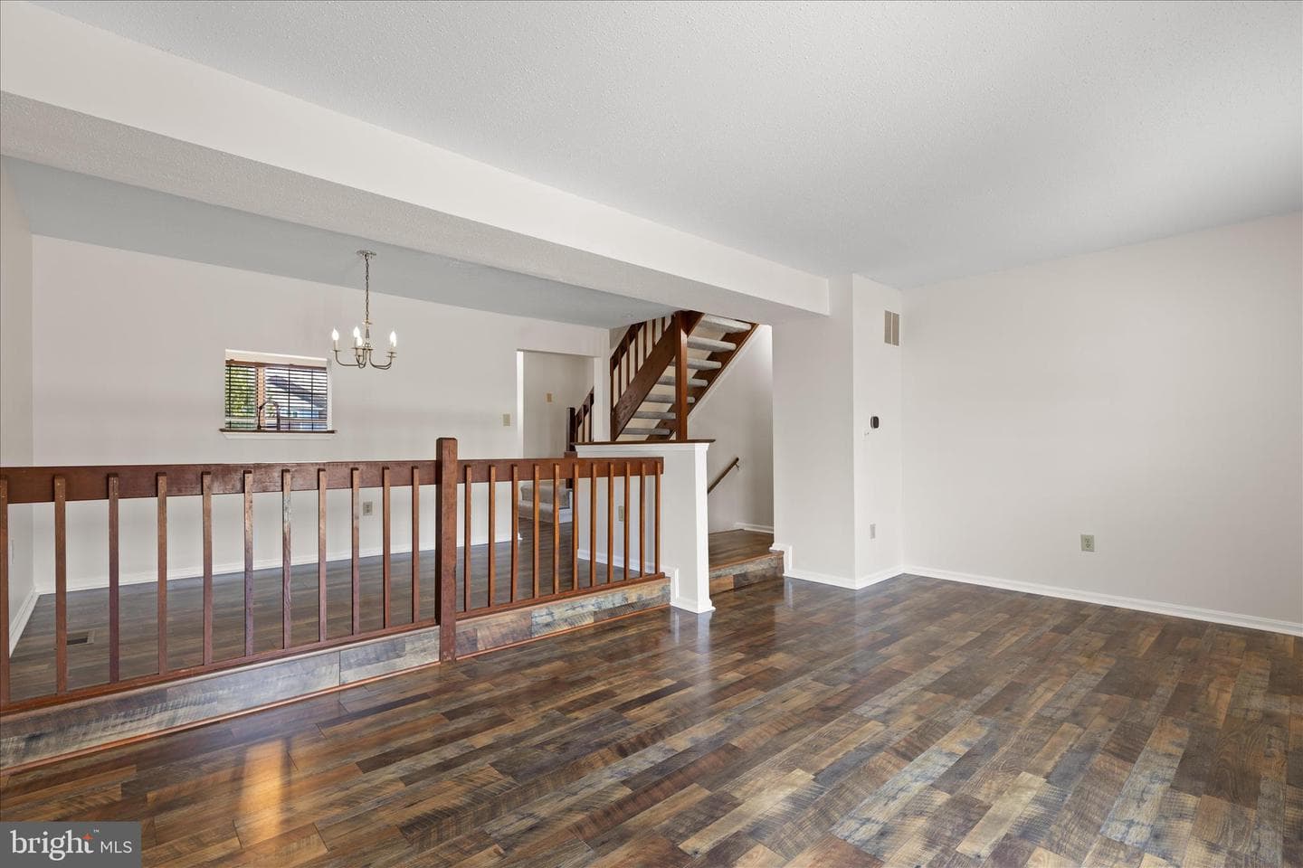957 Saint Michaels Drive photo 11