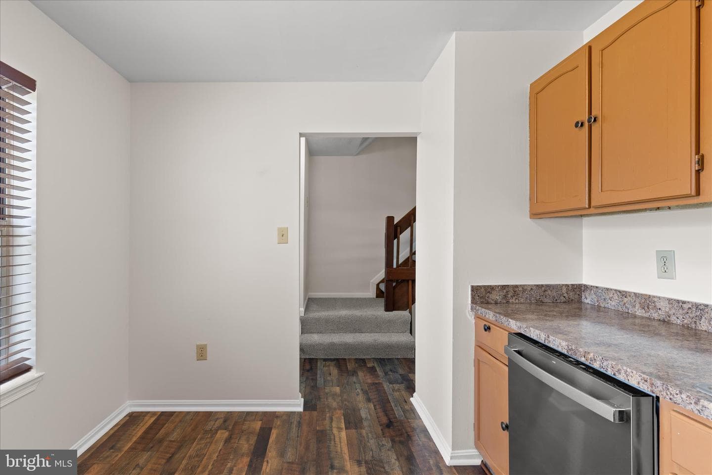 957 Saint Michaels Drive photo 16