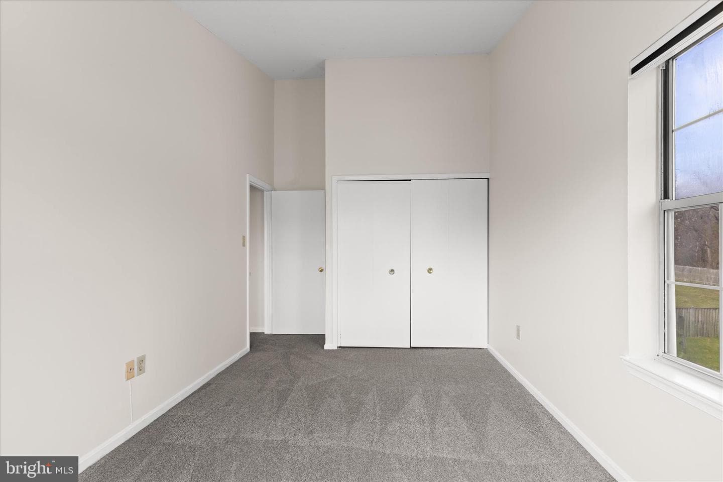 957 Saint Michaels Drive photo 24