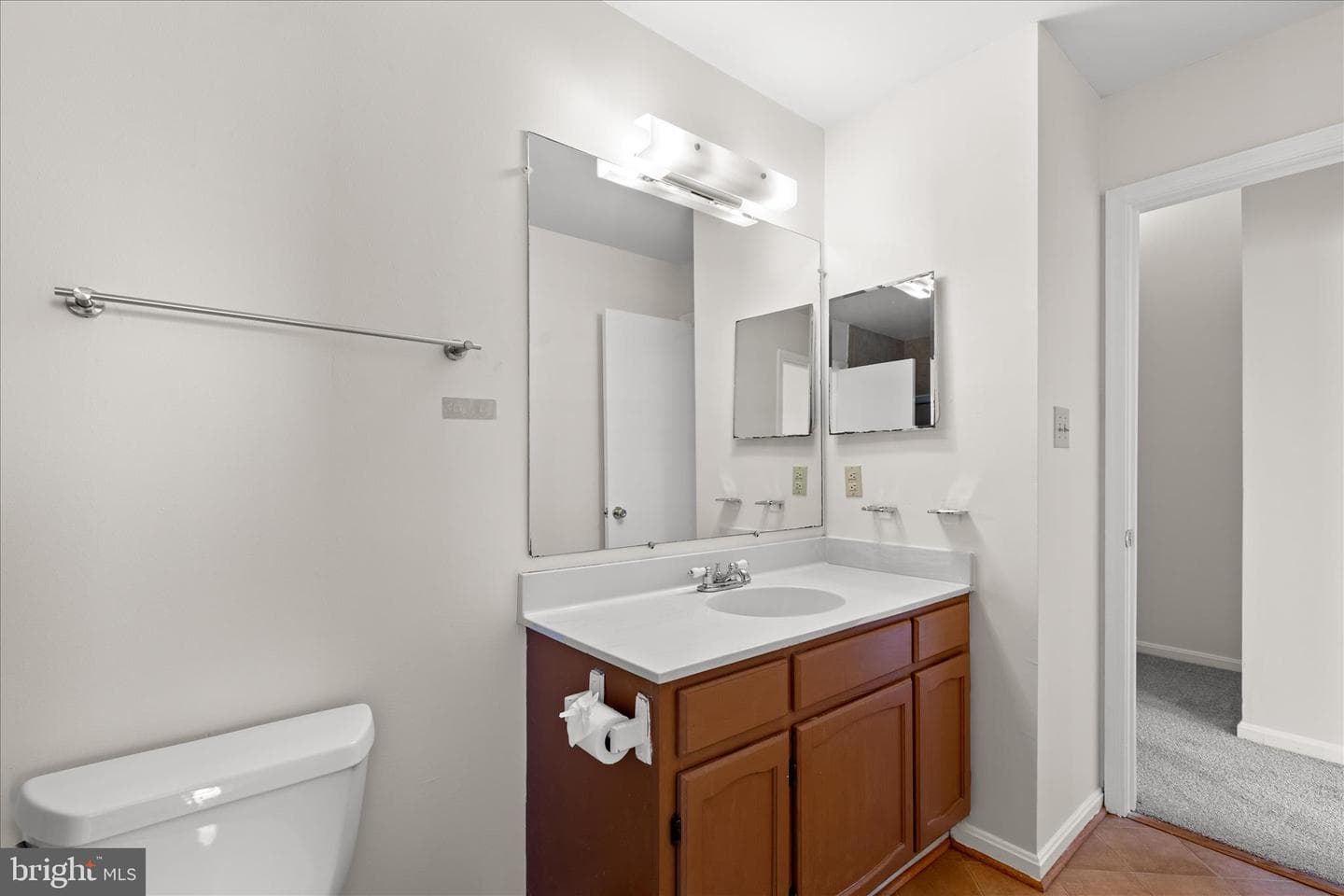 957 Saint Michaels Drive photo 25