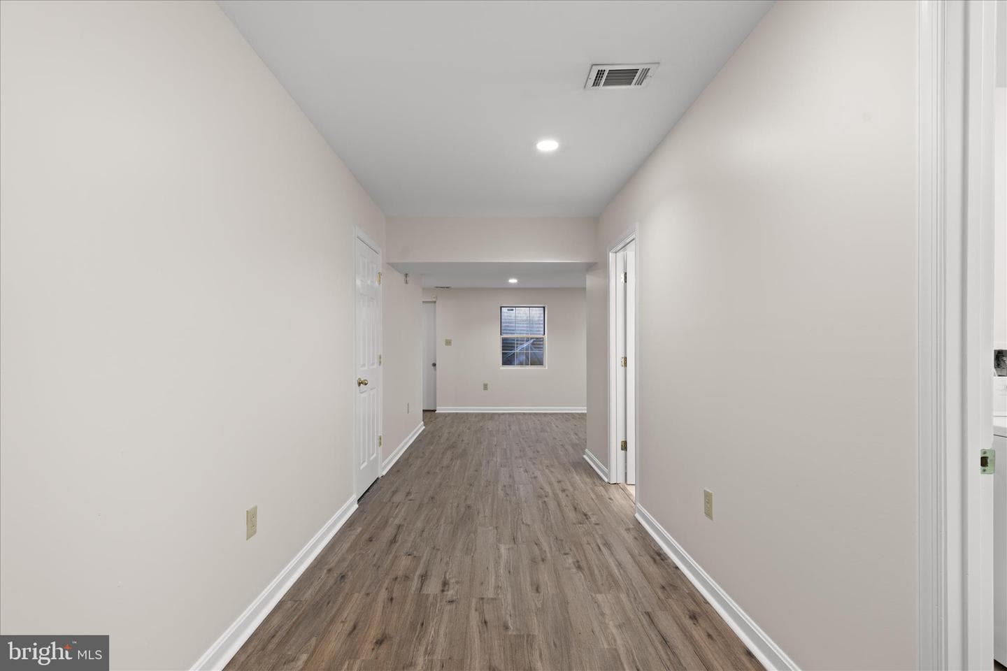957 Saint Michaels Drive photo 27