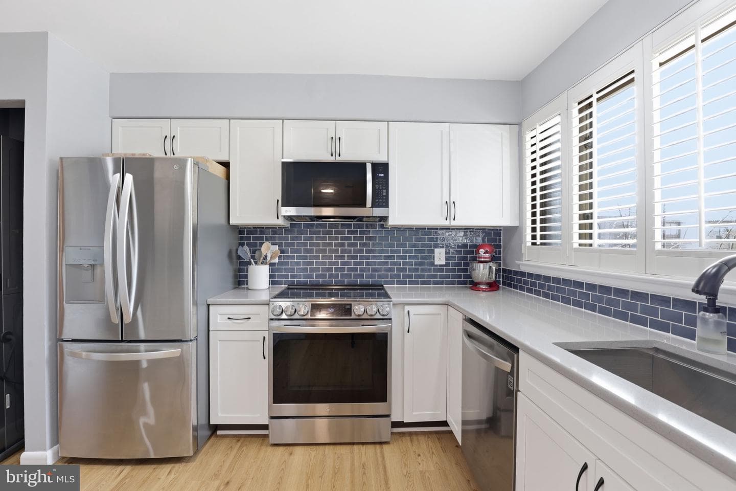 8412 Canning Terrace photo 4