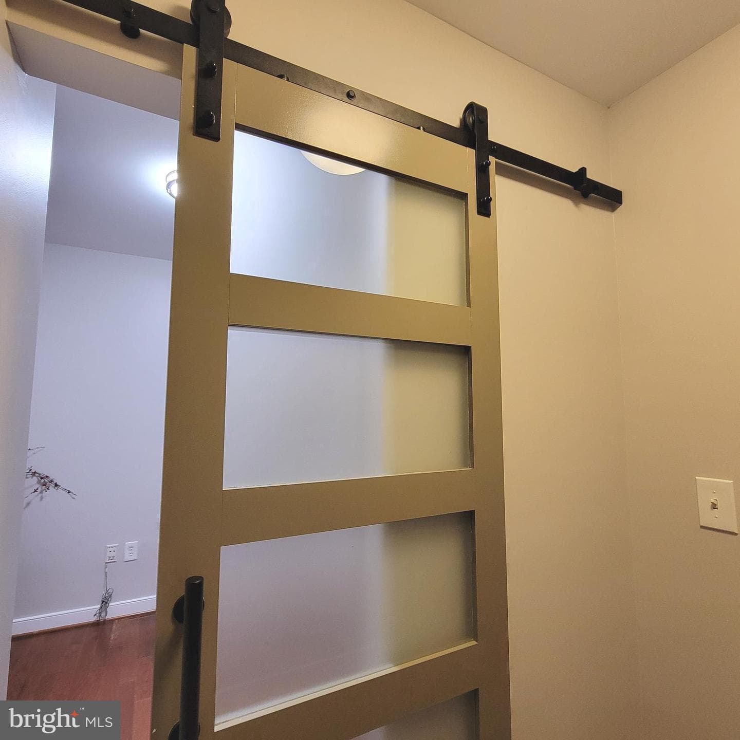 155 Potomac Pssge #606 photo 12