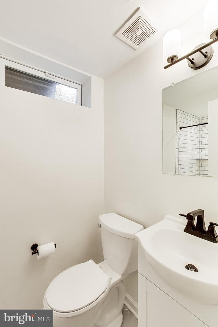 11431 Rosedale Lane photo 32