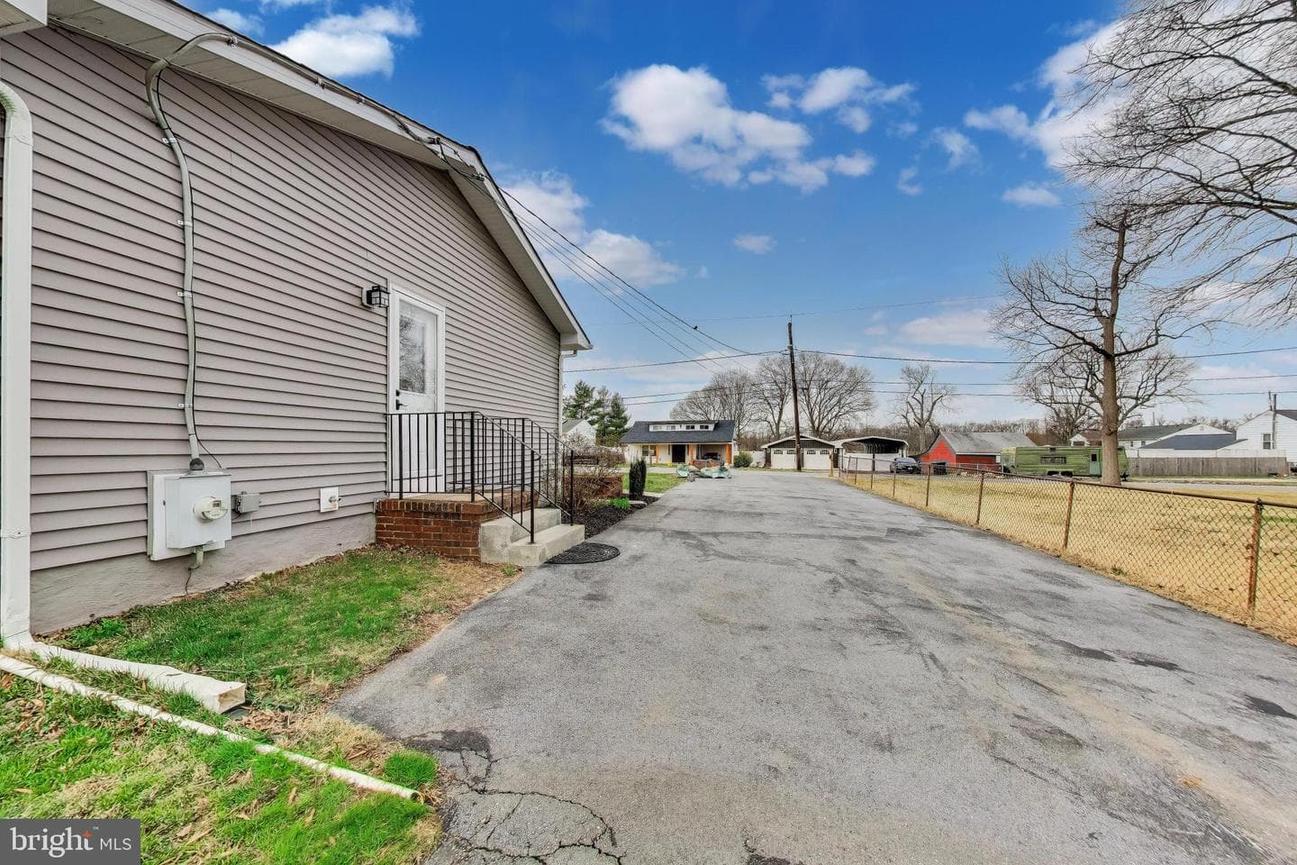 11431 Rosedale Lane photo 42