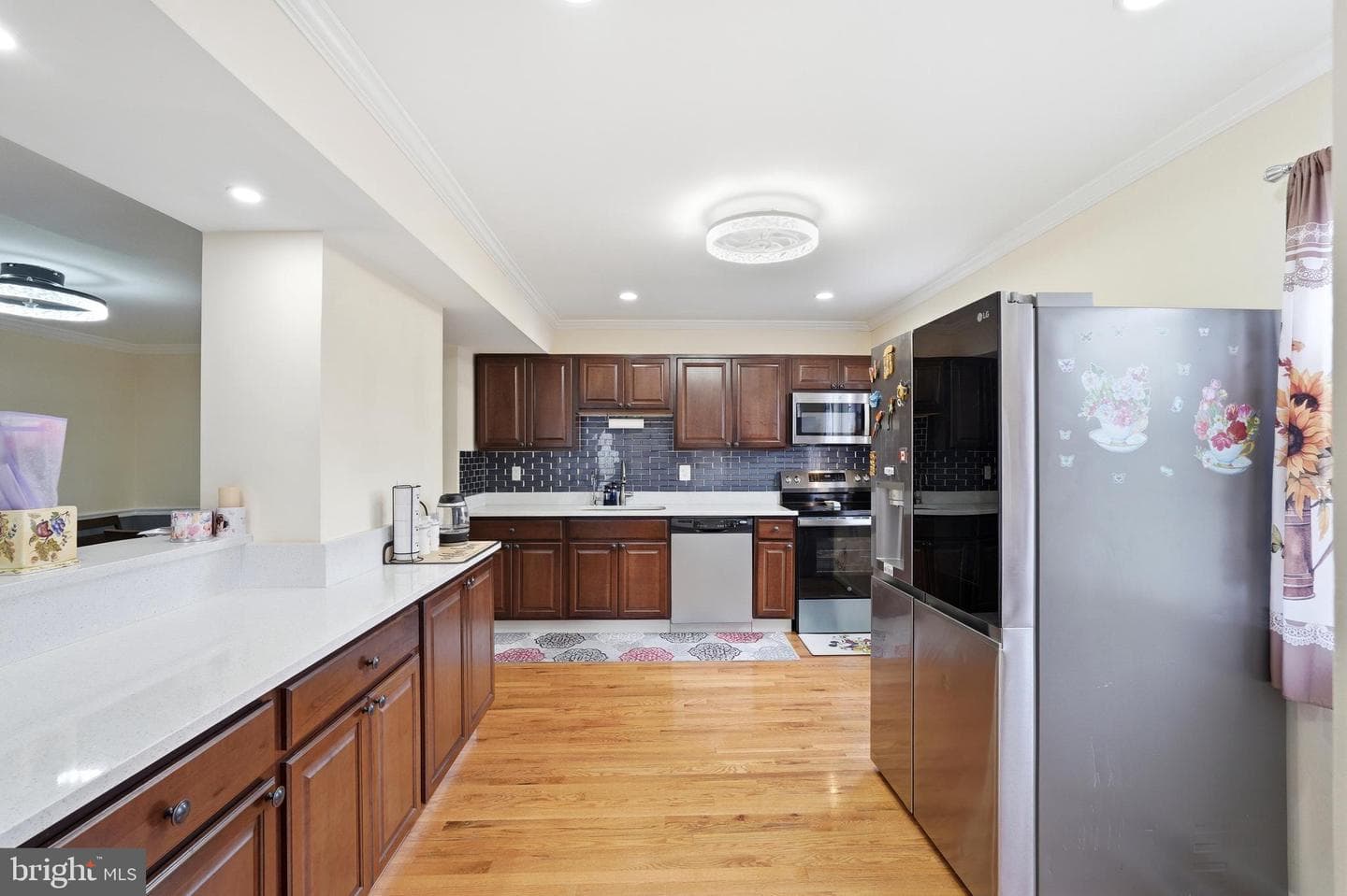 2923 North Grove photo 11