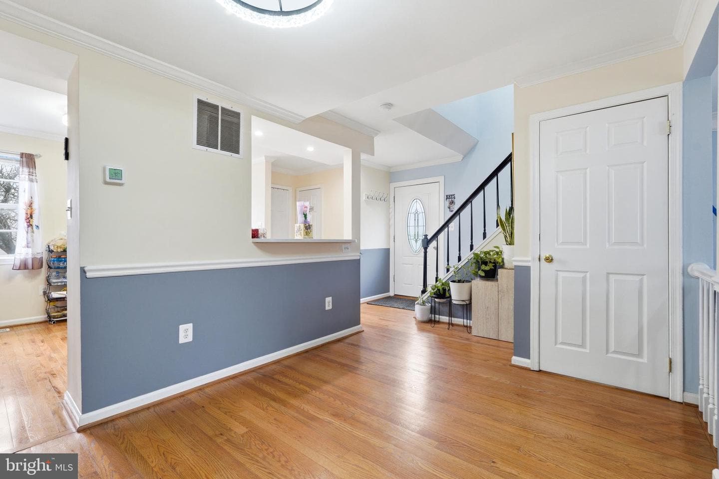 2923 North Grove photo 13