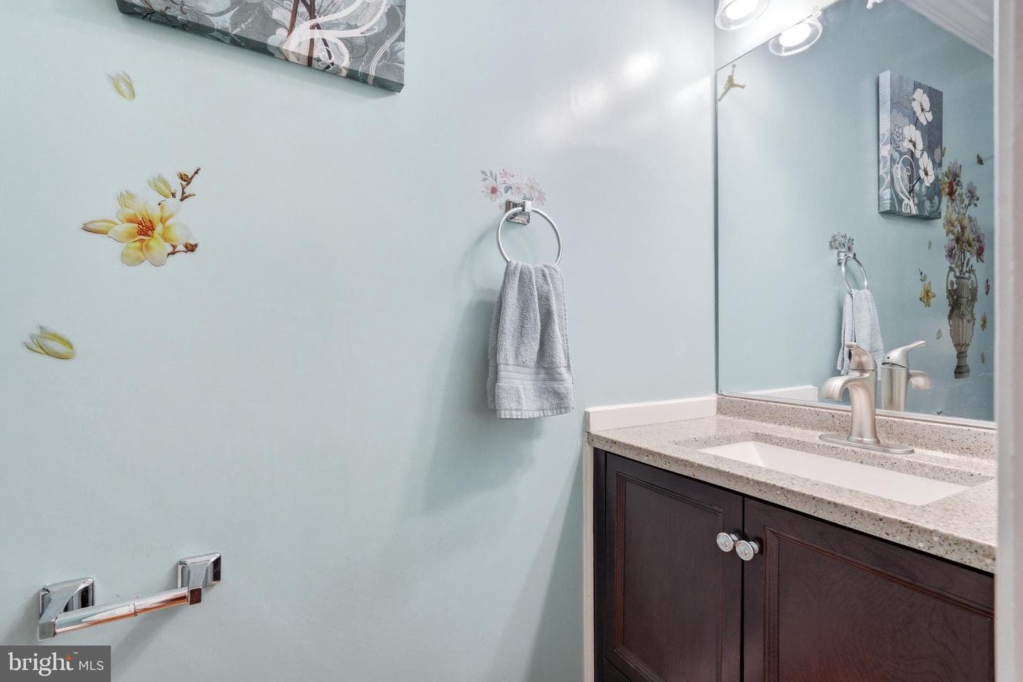2923 North Grove photo 18