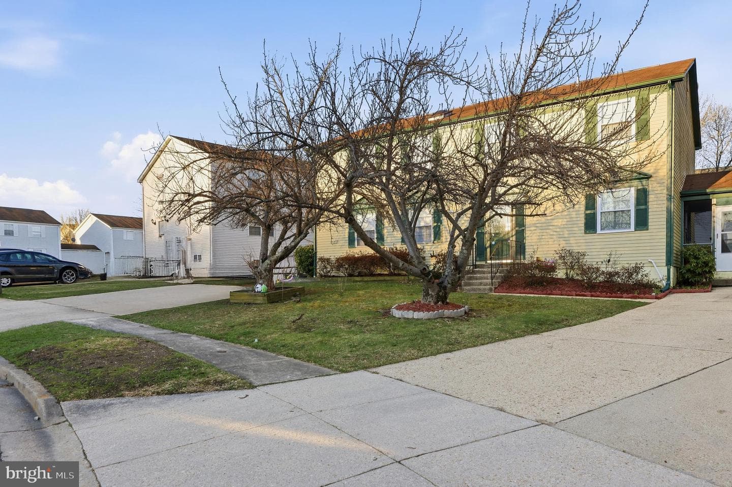 2923 North Grove photo 42