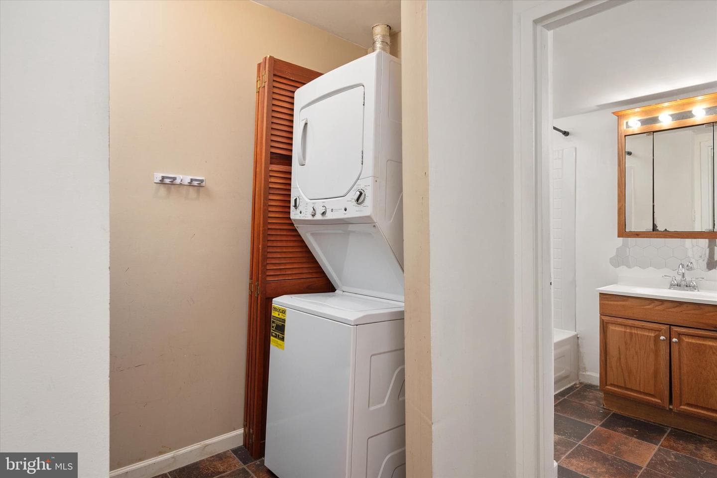 10119 Prince Place #301-2c photo 20