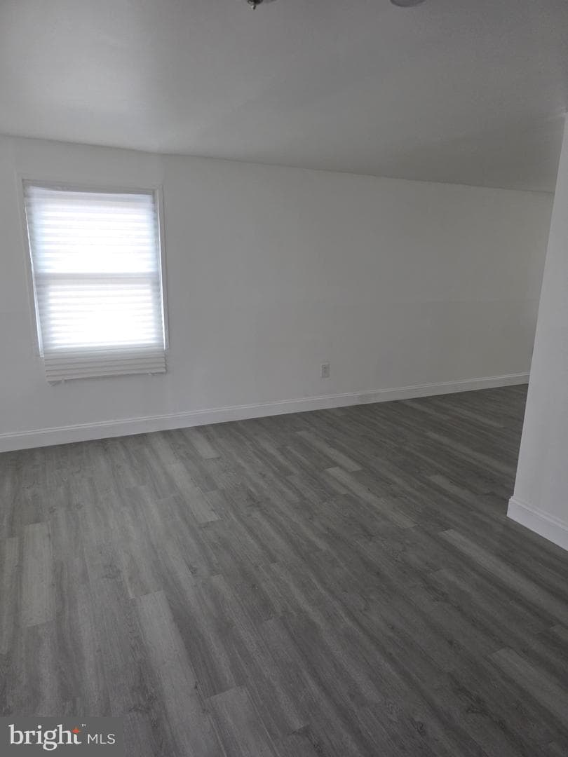 7630 Allendale Drive photo 12