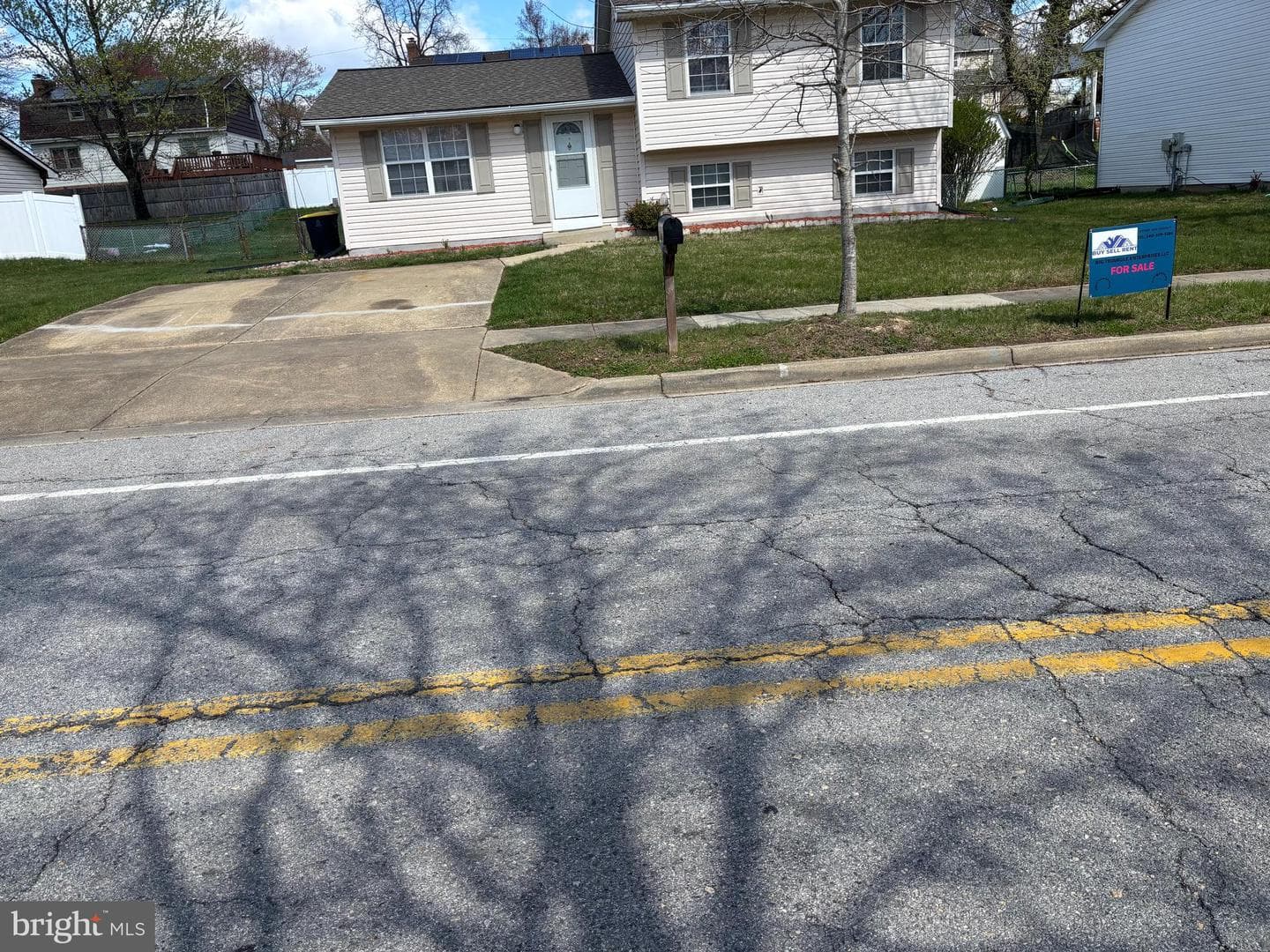 10810 Hollaway Drive photo 27
