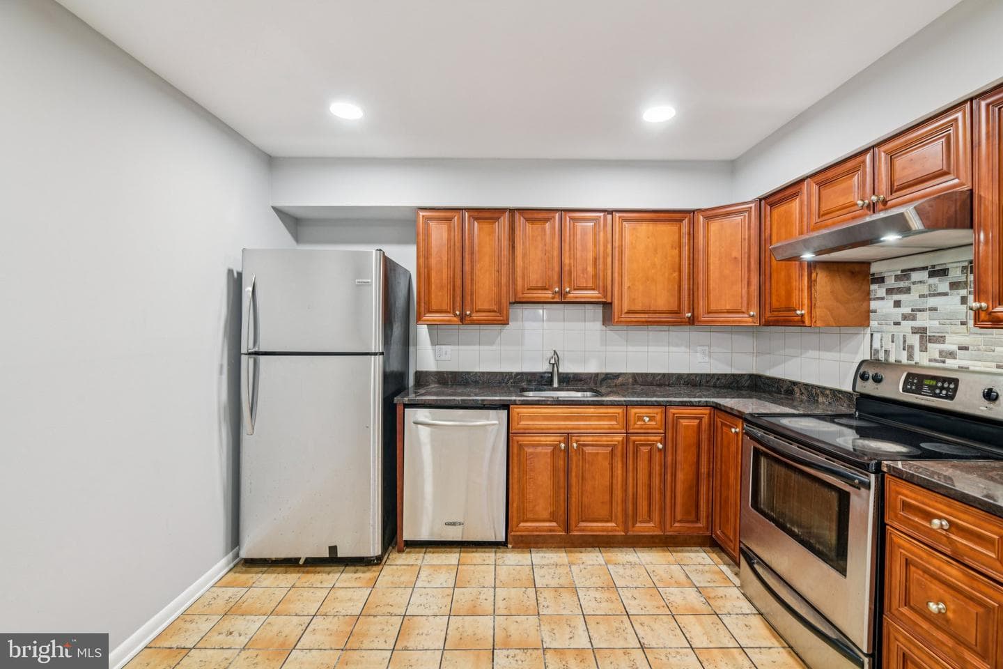 8202 Canning Terrace photo 14