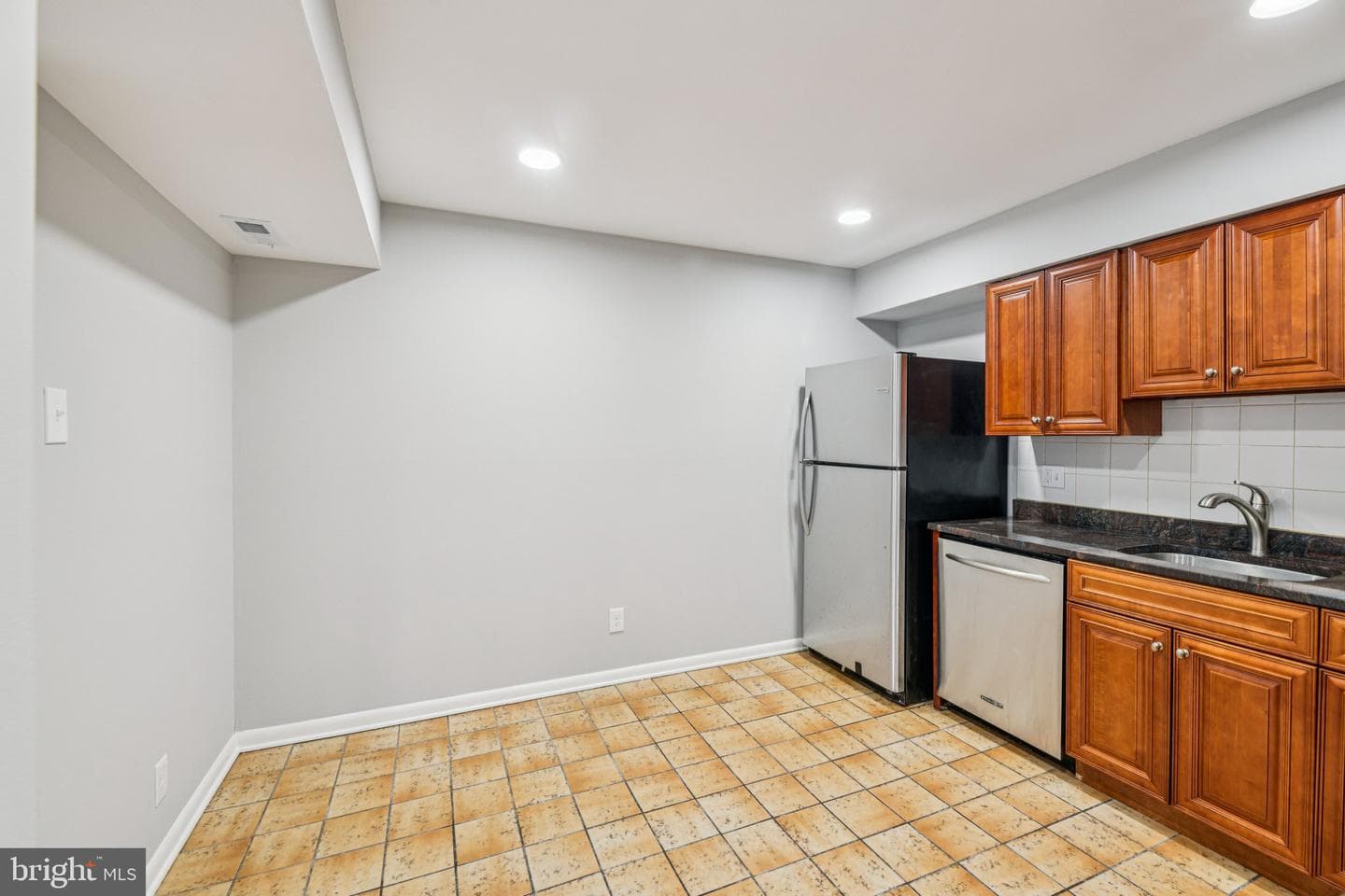 8202 Canning Terrace photo 16