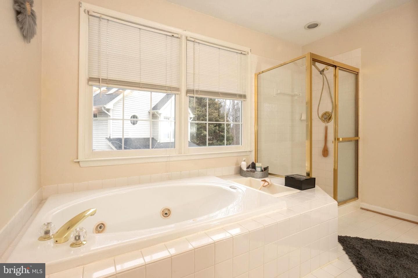 16000 Pennsbury Drive photo 20