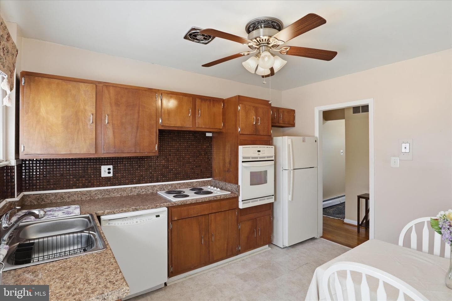 5811 Kirby Road photo 12