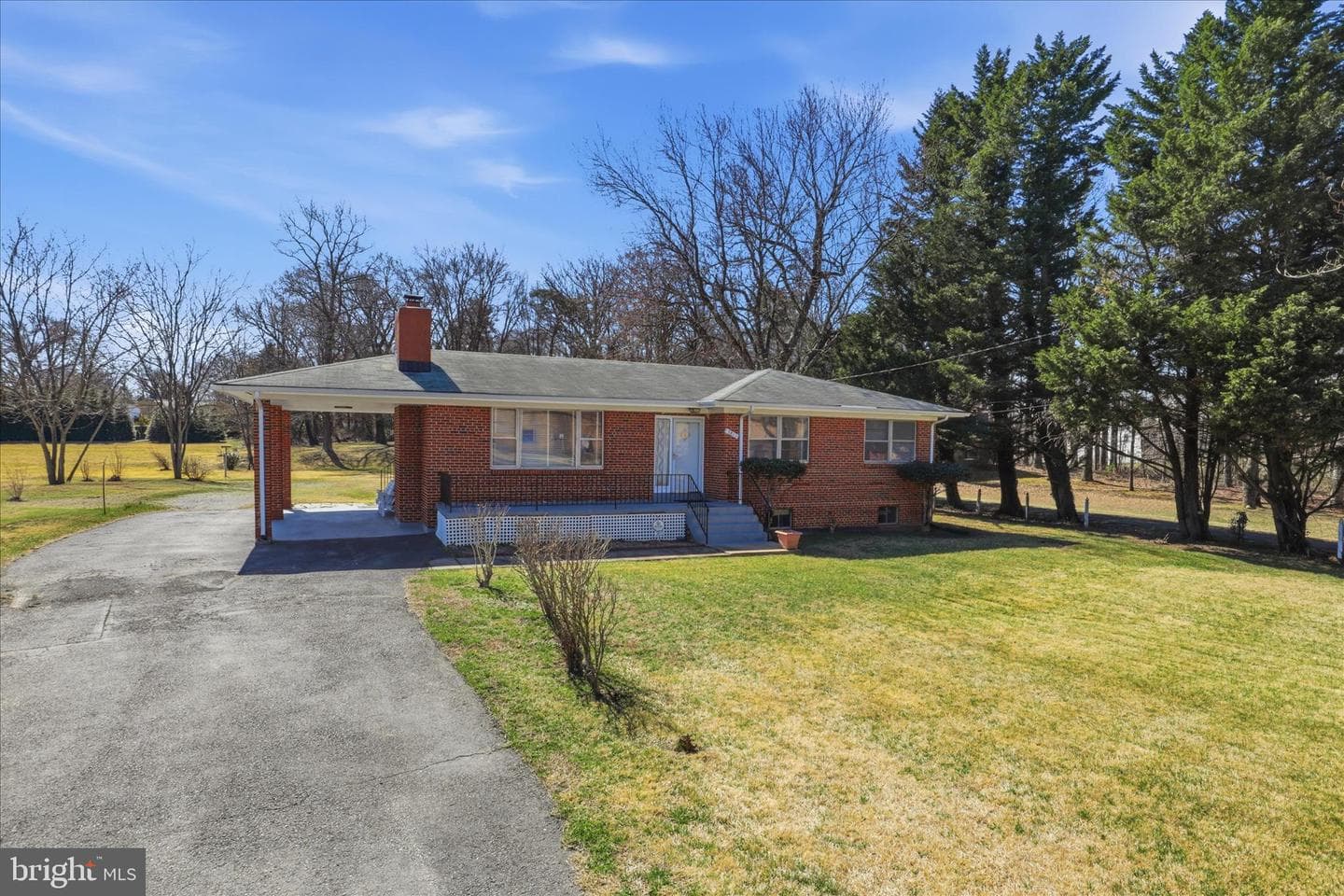 5811 Kirby Road, Clinton