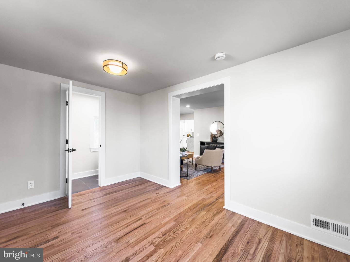 4633 Eastern Avenue photo 15
