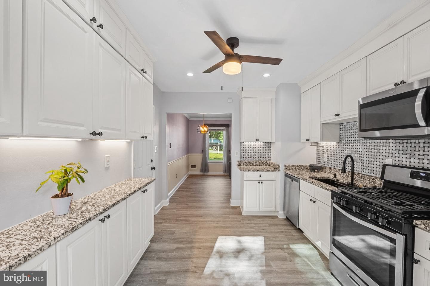 13503 Harrison Avenue photo 12