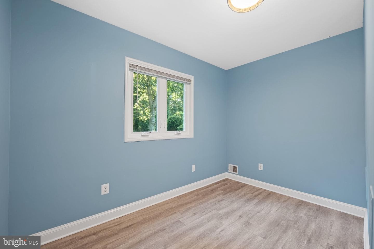 13503 Harrison Avenue photo 21
