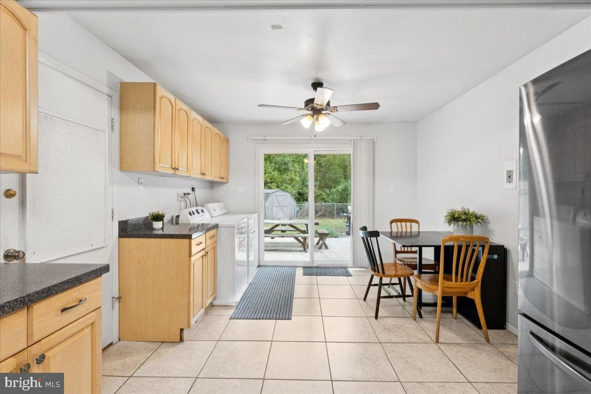 2217 Harwood Lane photo 13
