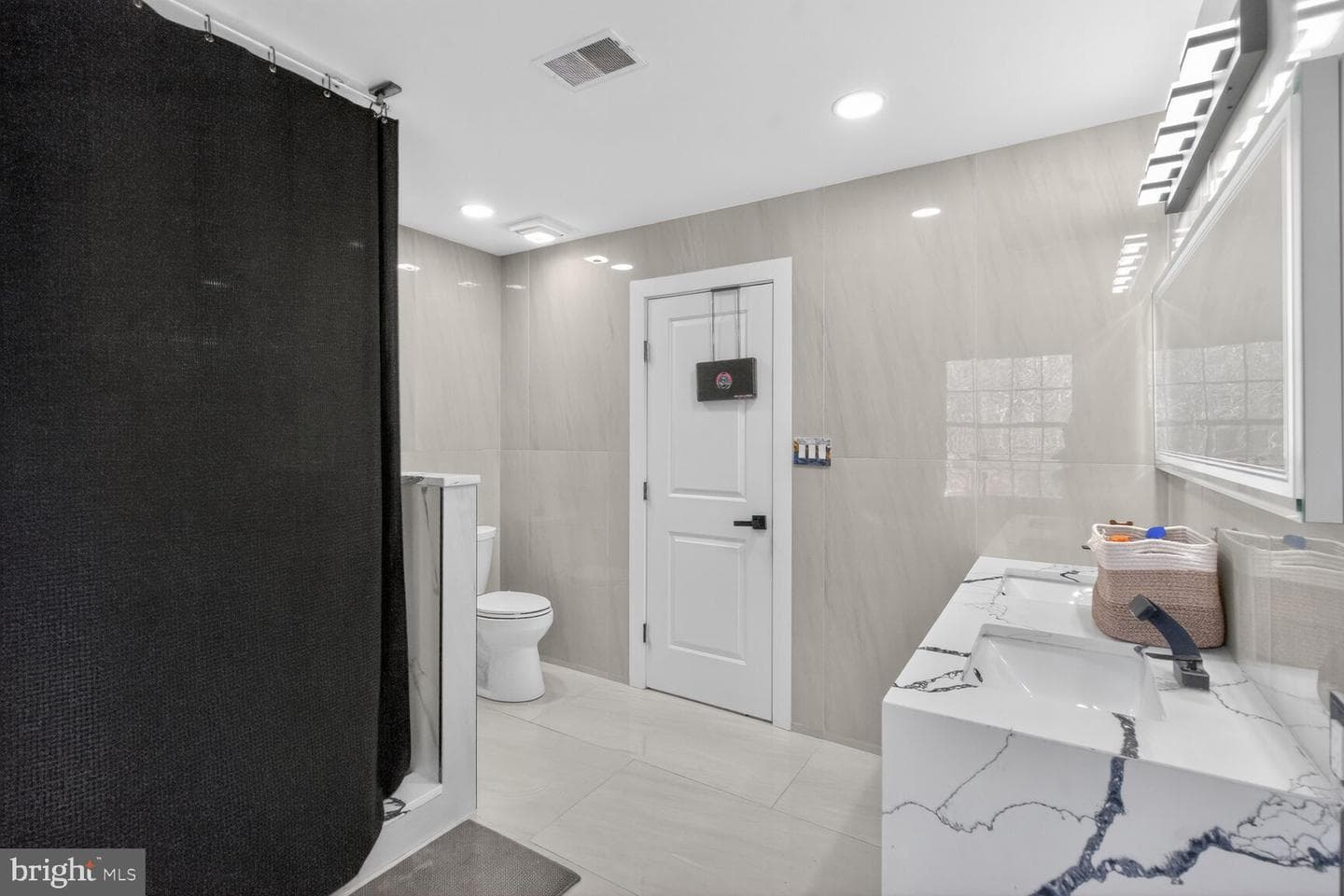 10706 Wynfield Court photo 16