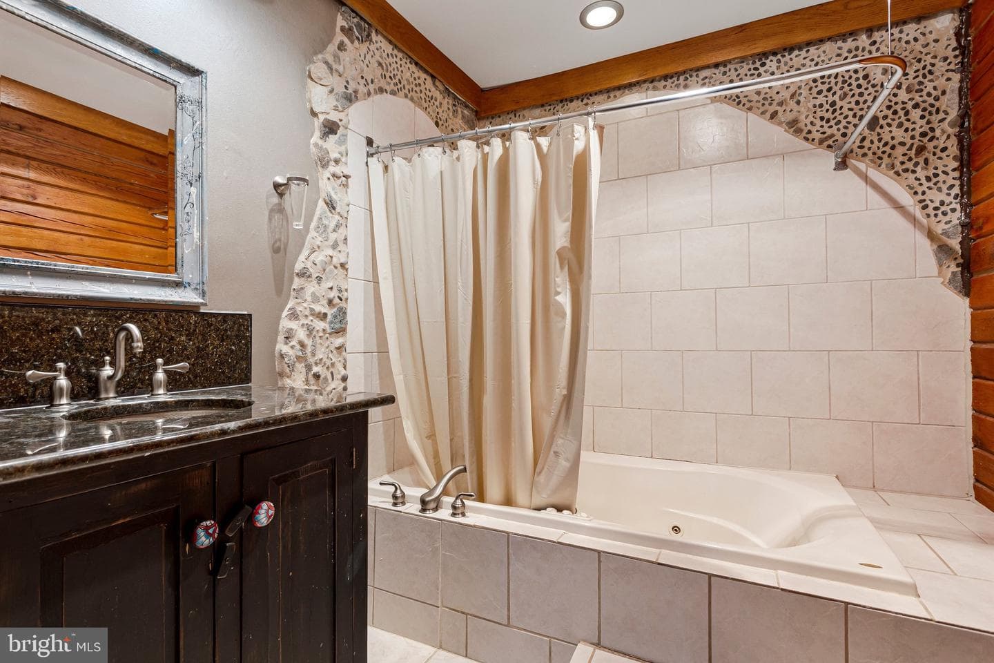 18304 Cedarville Road photo 8