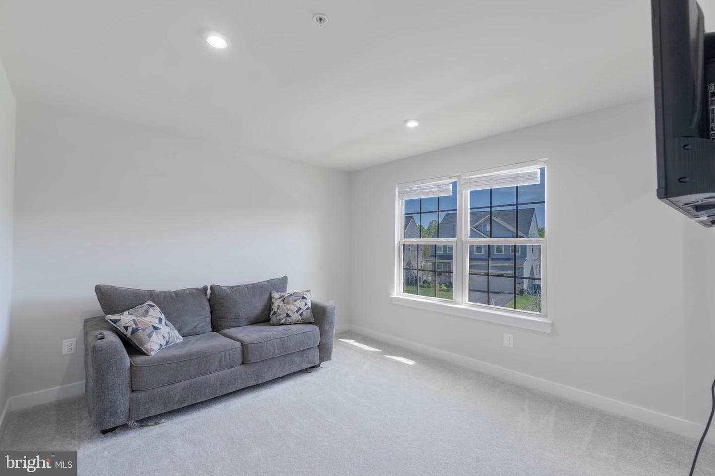 8106 Iron Hill Court photo 16