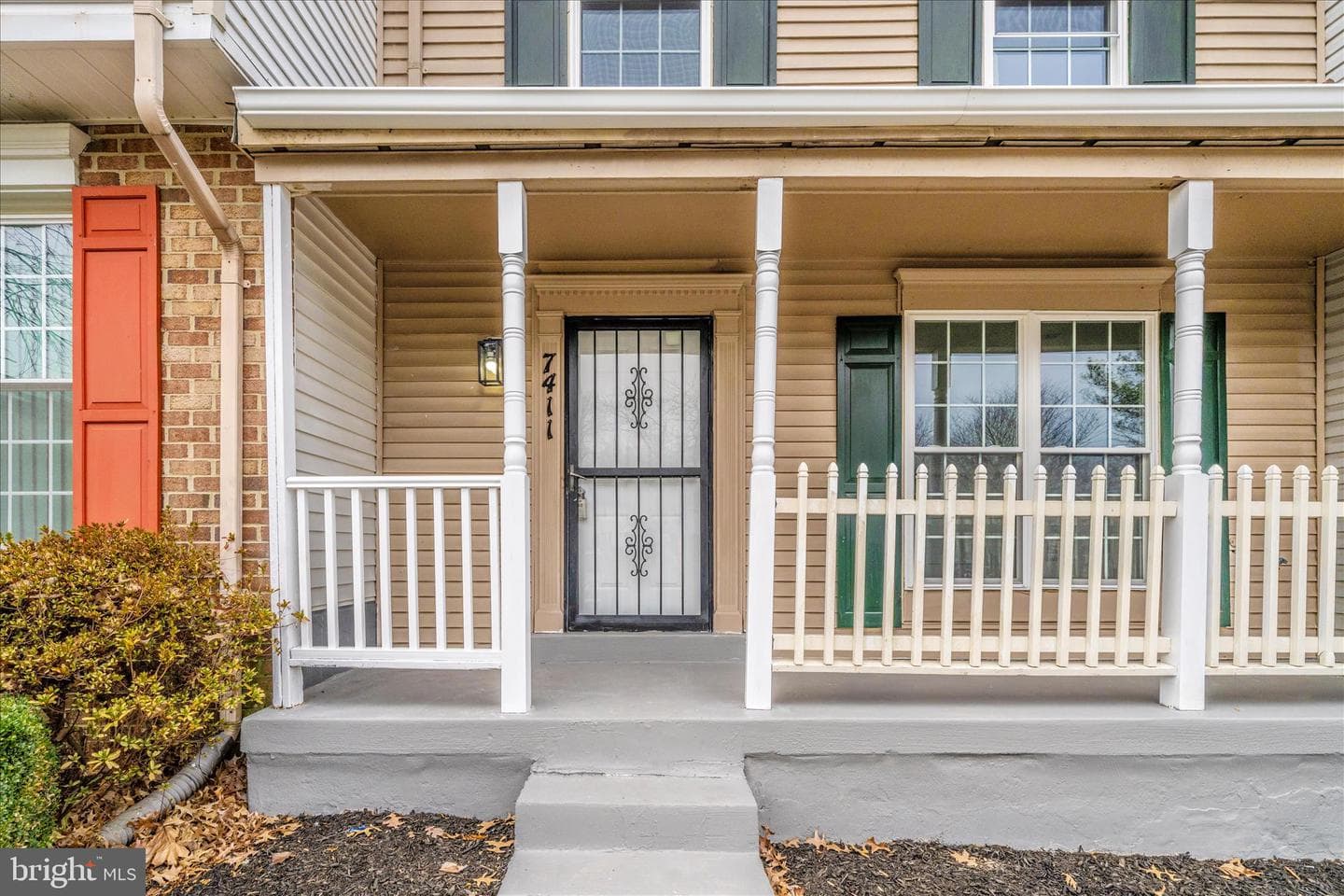 7411 Shady Glen Terrace photo 2