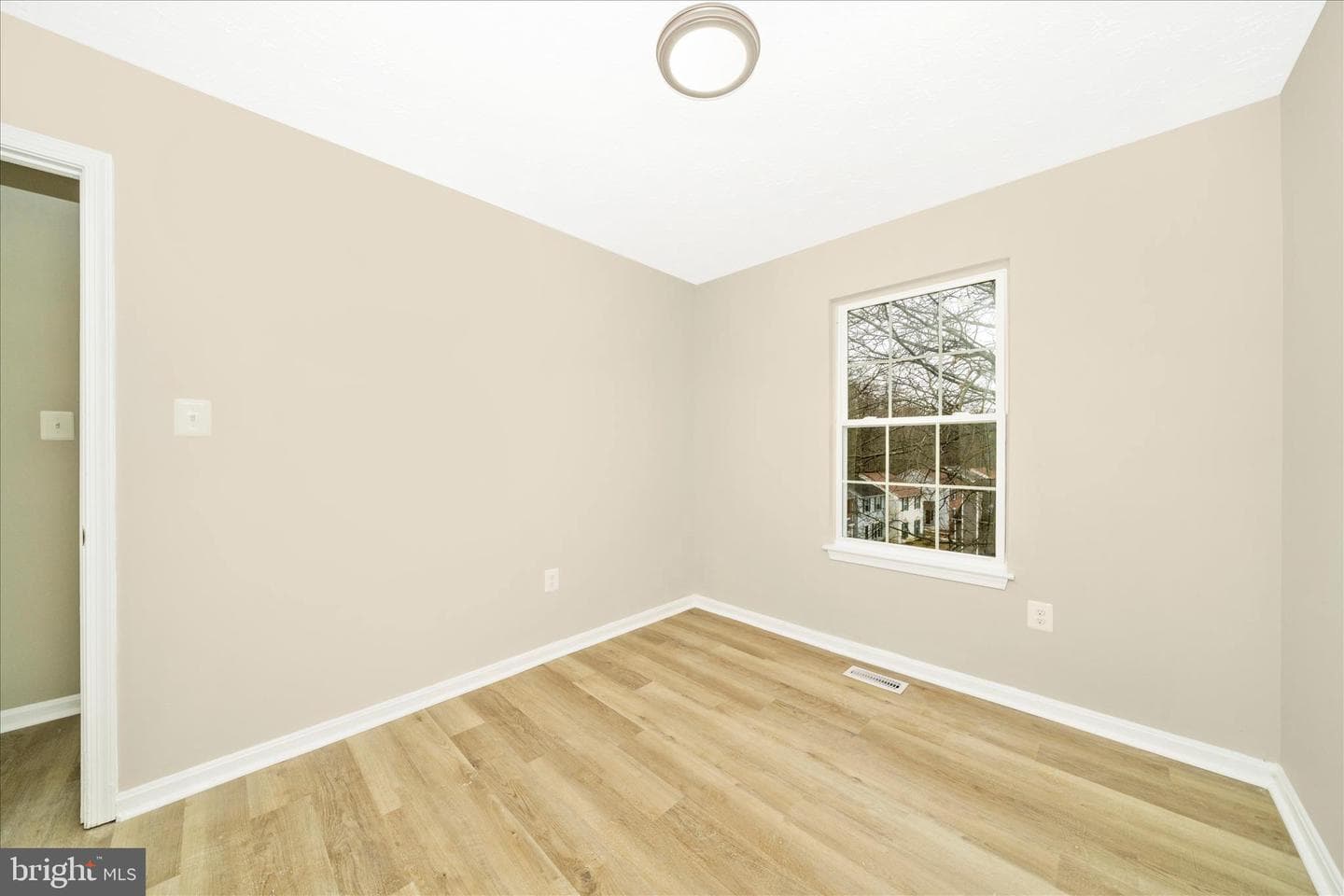 7411 Shady Glen Terrace photo 32