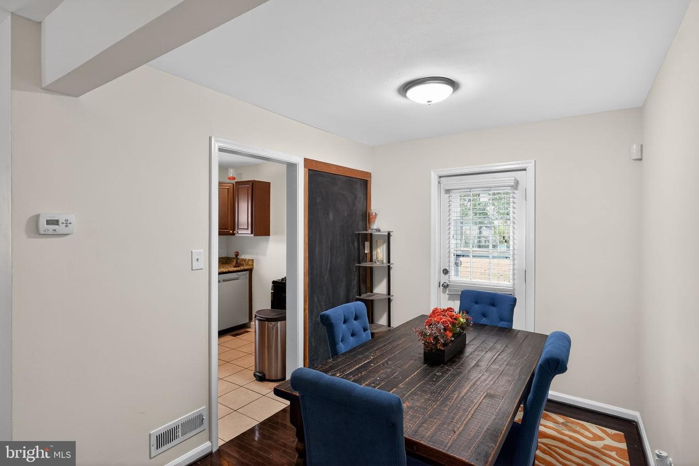 6903 Gateway Boulevard photo 13