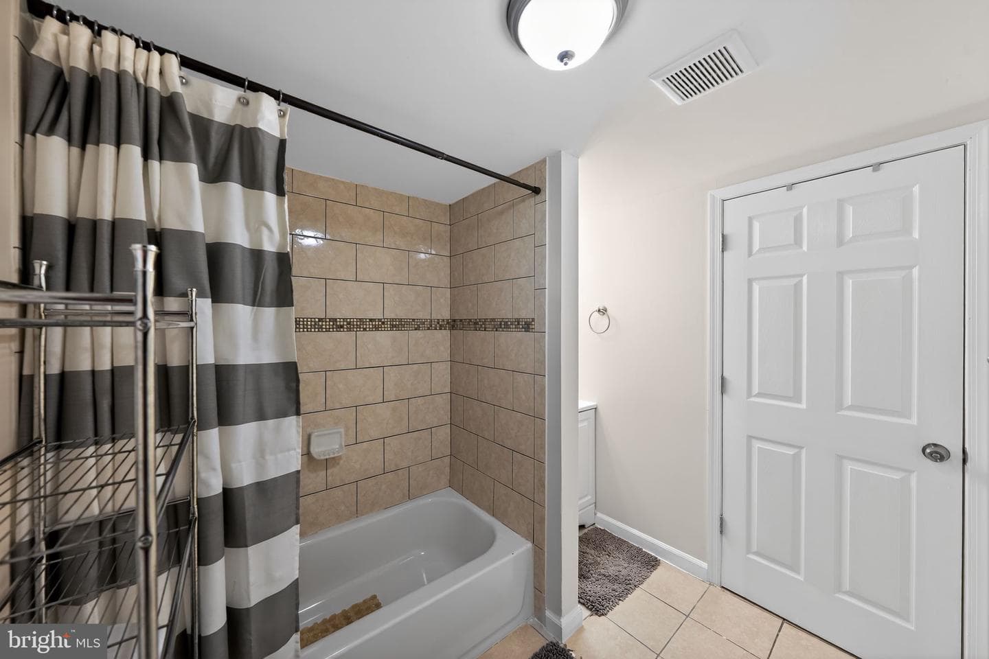 6903 Gateway Boulevard photo 19