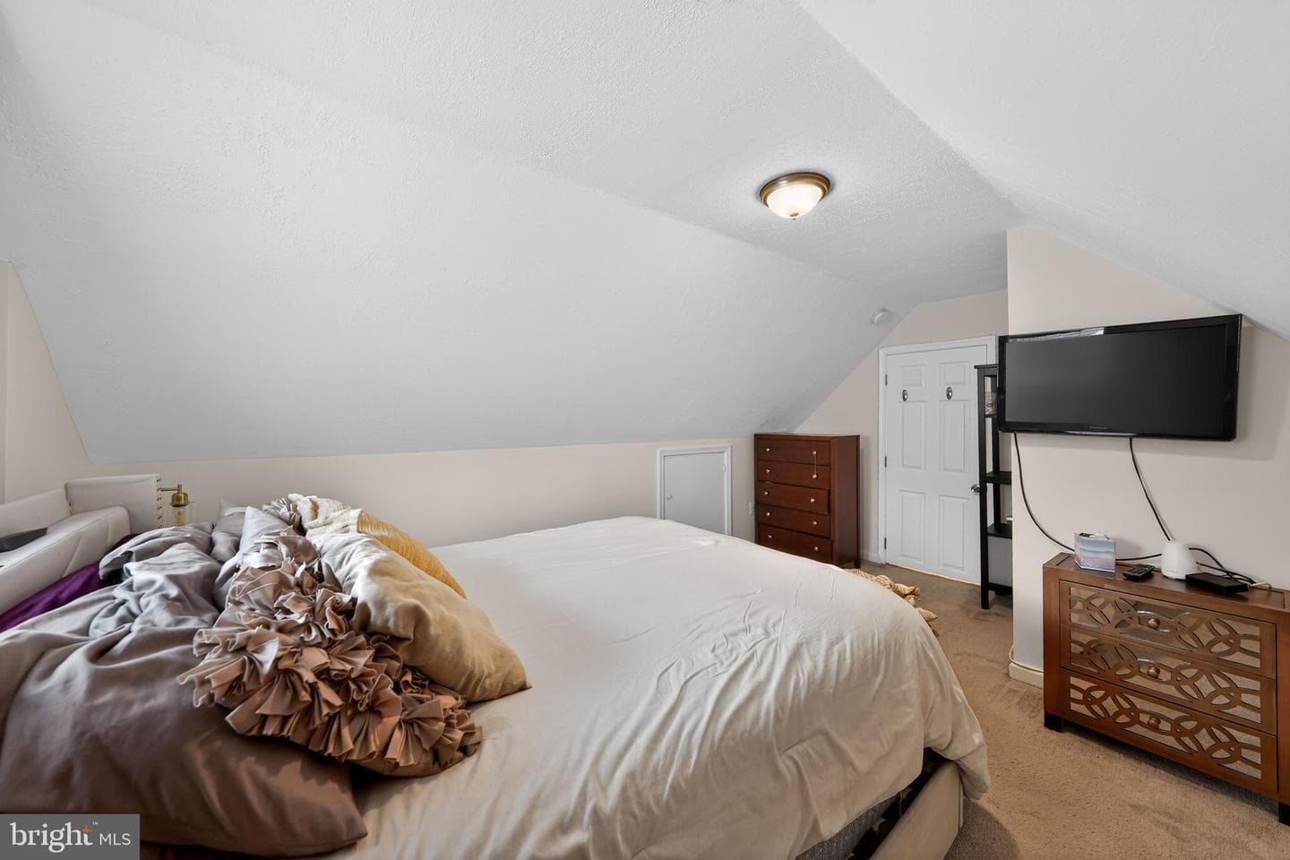 6903 Gateway Boulevard photo 27