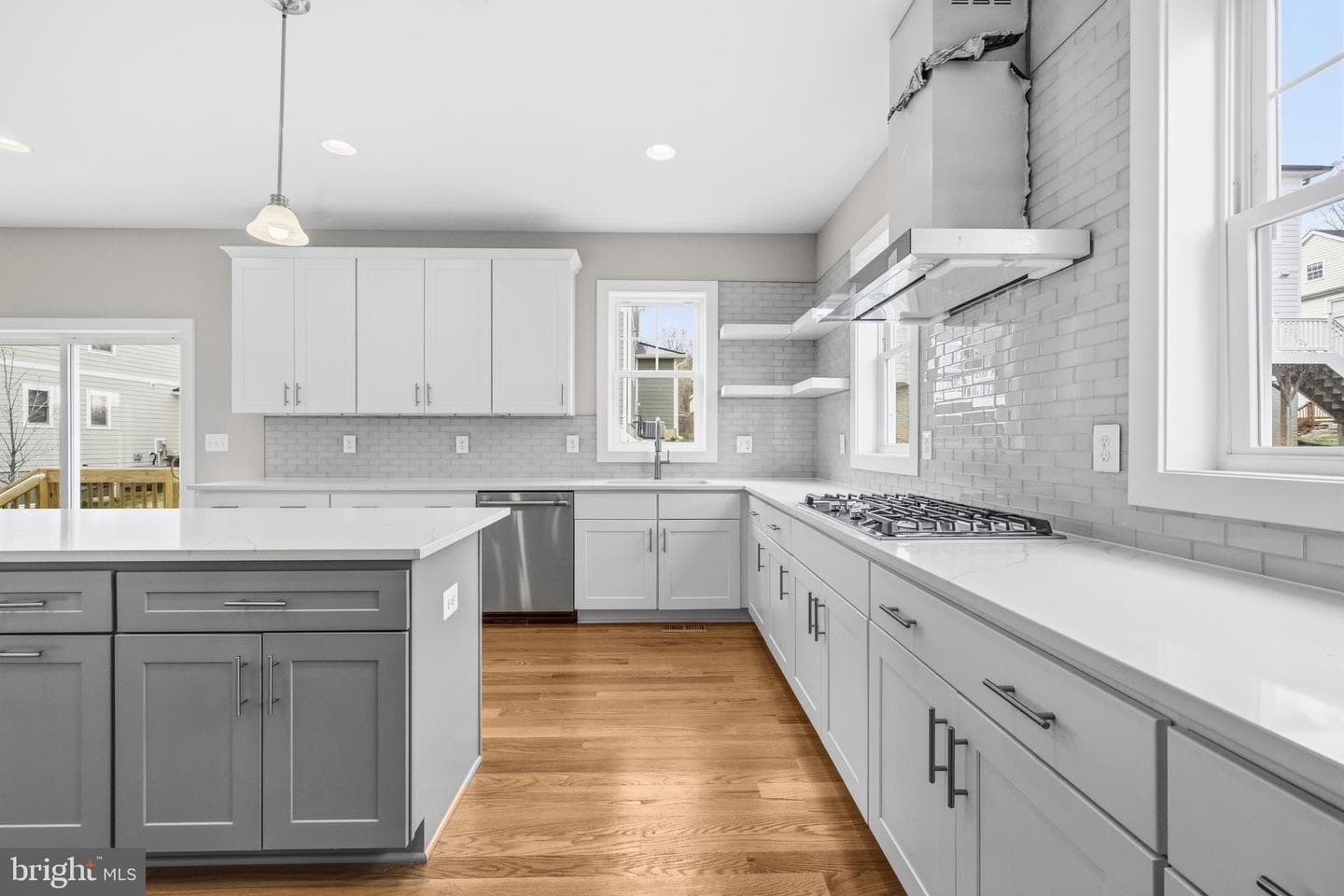 5807 Beecher Street photo 23
