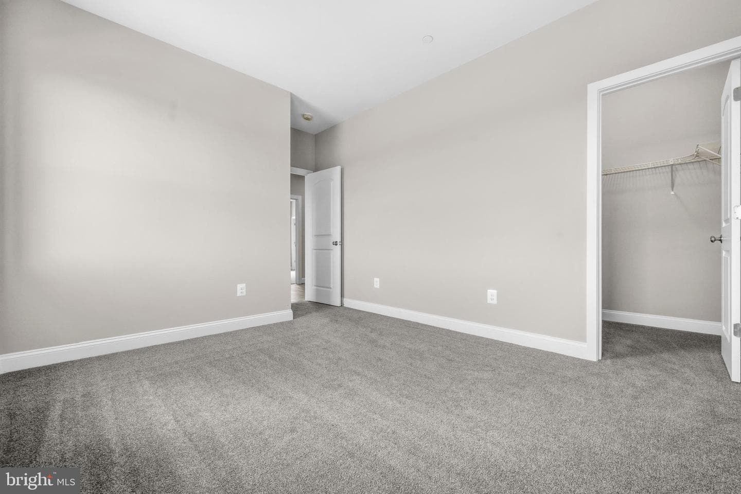 5807 Beecher Street photo 41