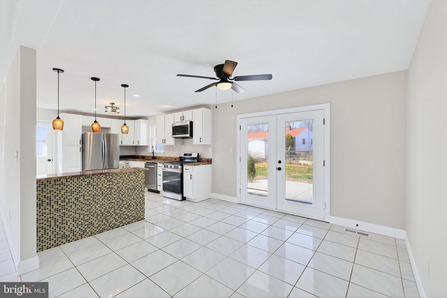 10908 Wharton Drive photo 4