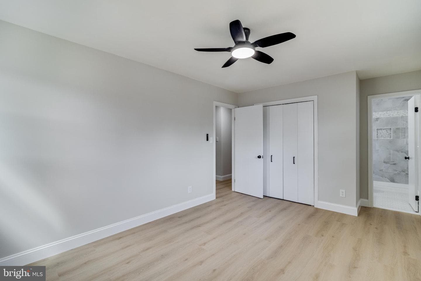 11006 Tyrone Drive photo 11