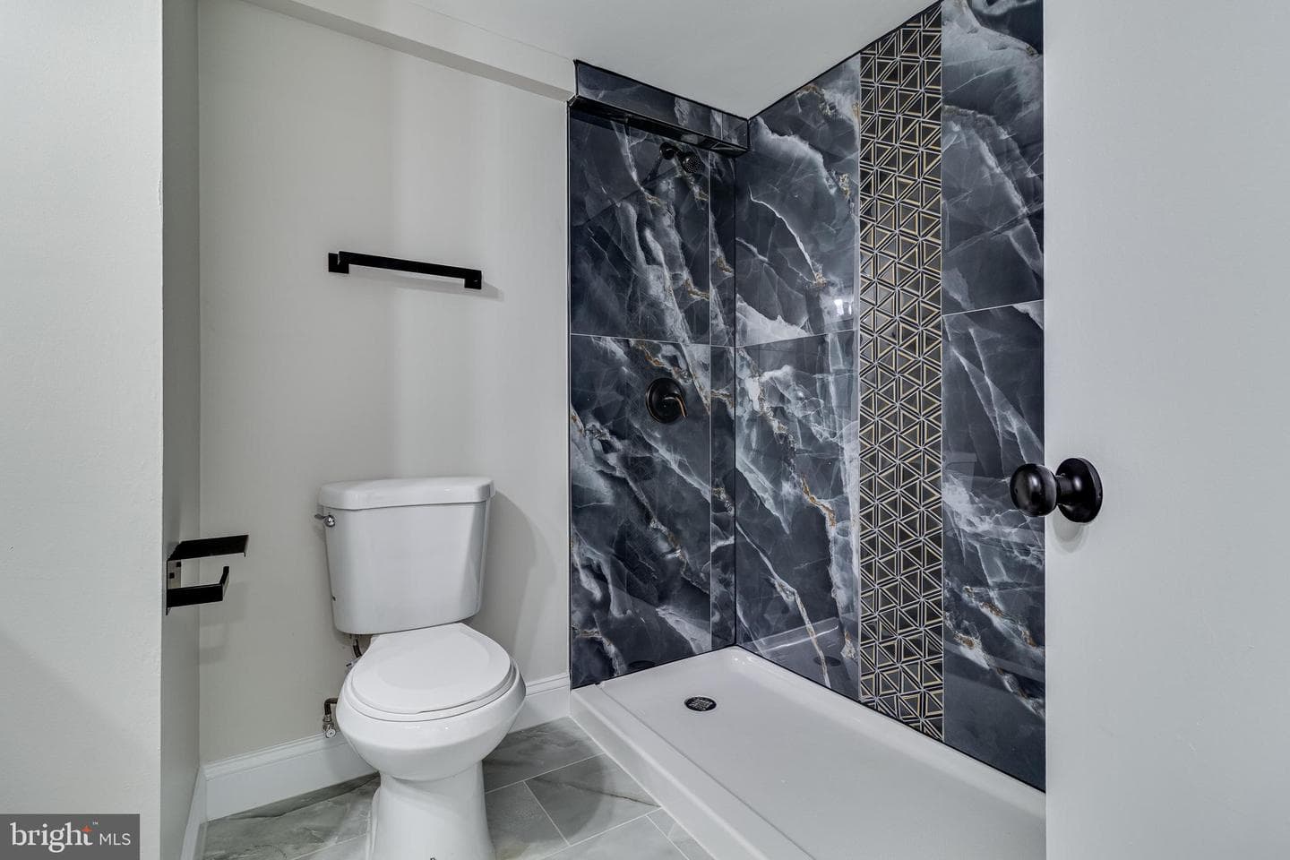 11006 Tyrone Drive photo 27
