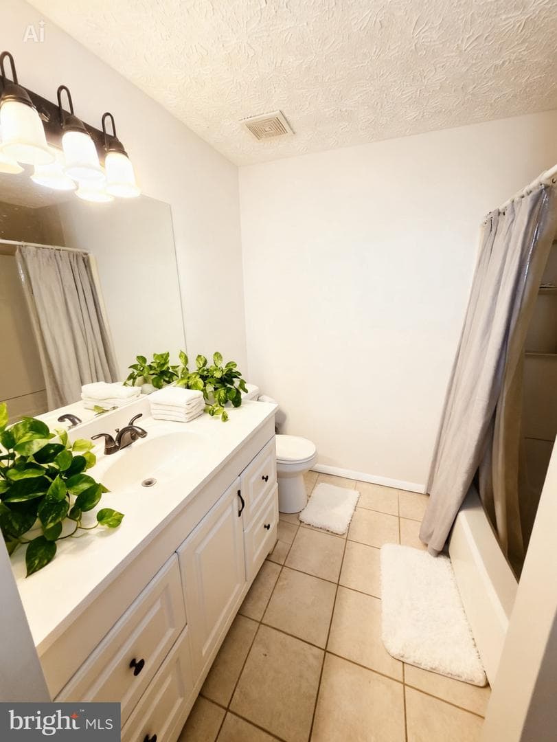 700 Avanti Place photo 5