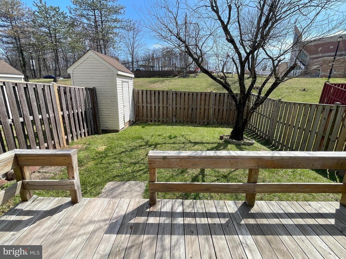 1627 Willowwood photo 3