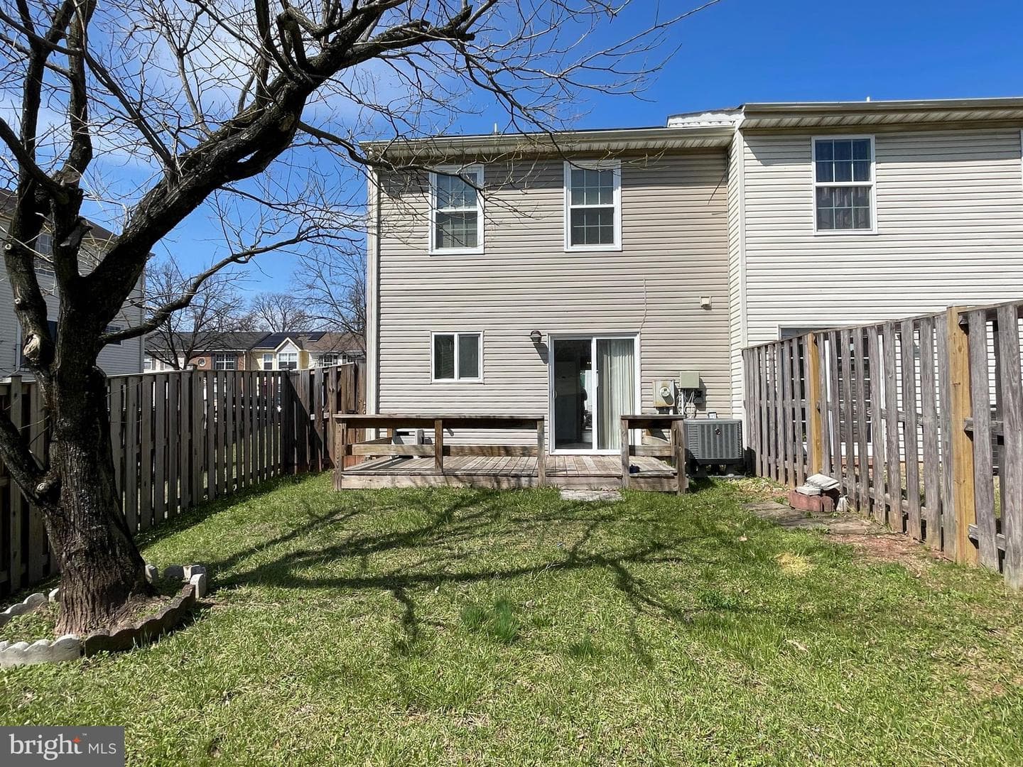 1627 Willowwood photo 4