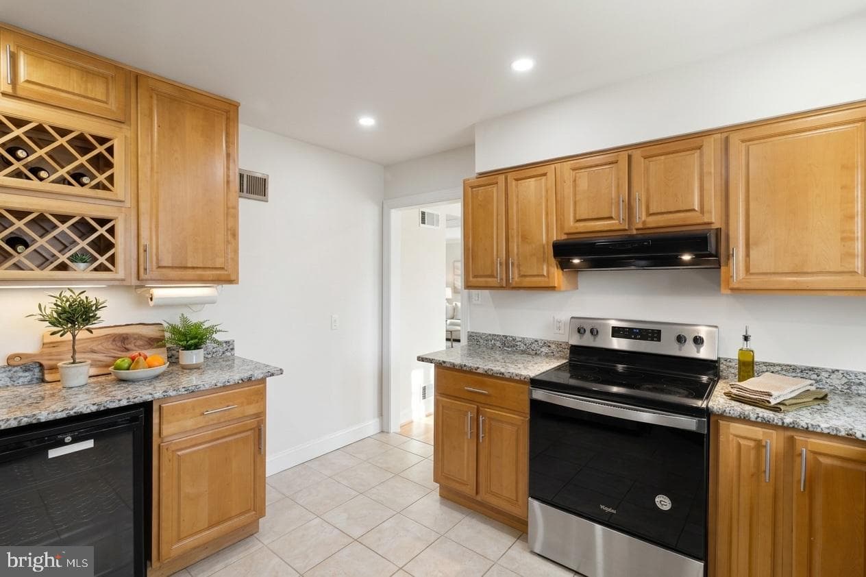 6812 Westchester Court photo 11