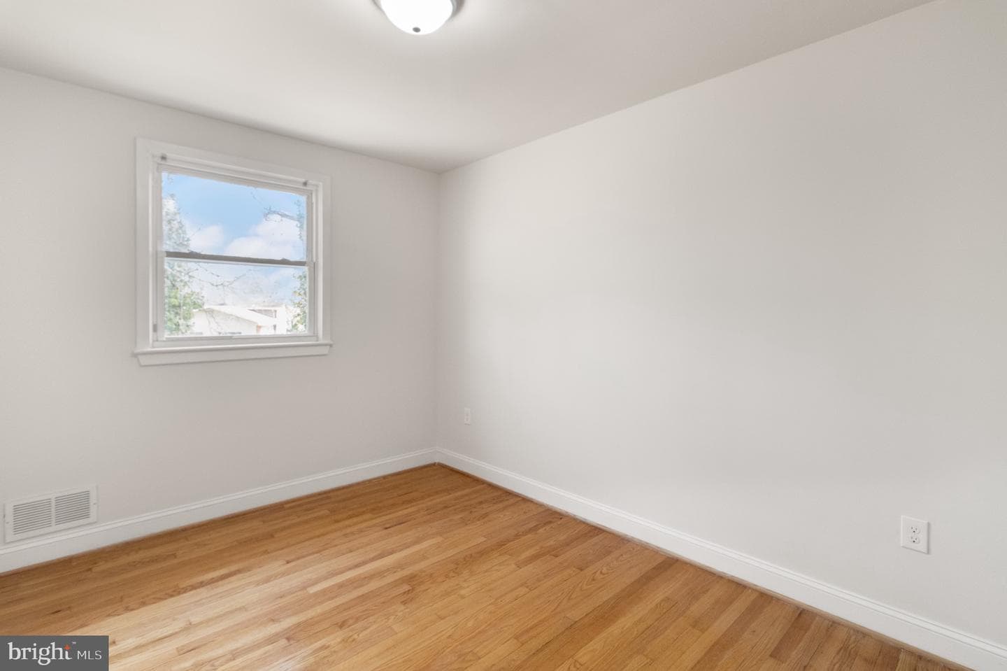 6812 Westchester Court photo 22