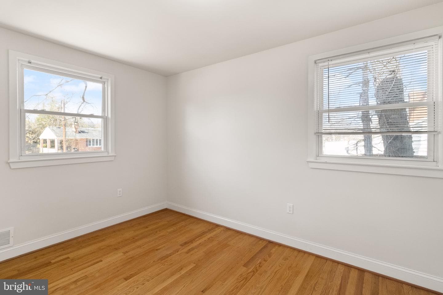 6812 Westchester Court photo 29
