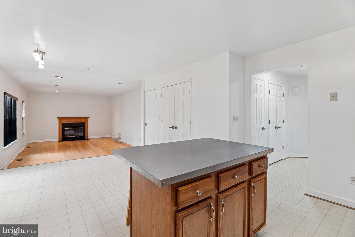 13313 Mockingbird Lane photo 29
