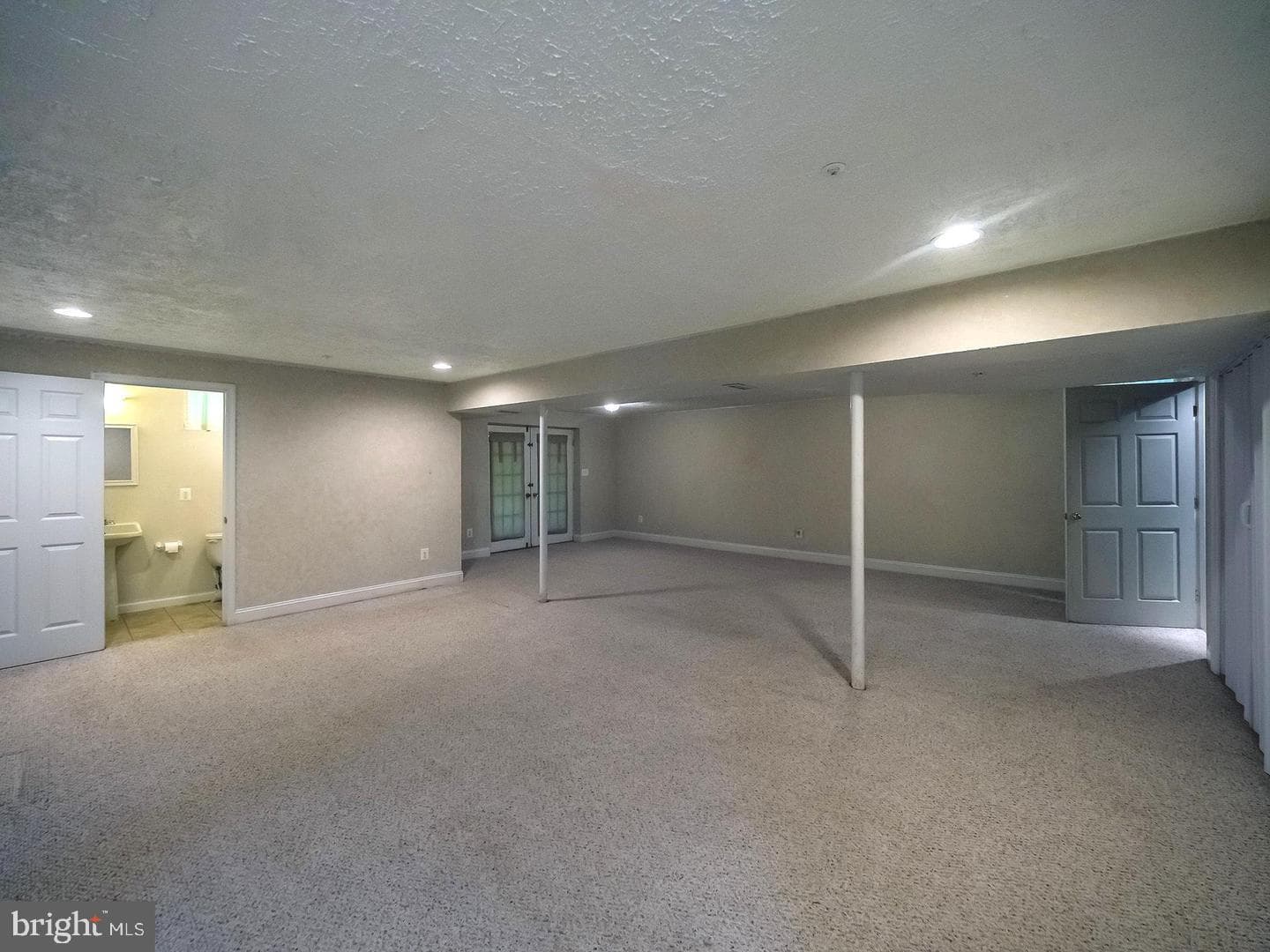 7701 Croom Road photo 33