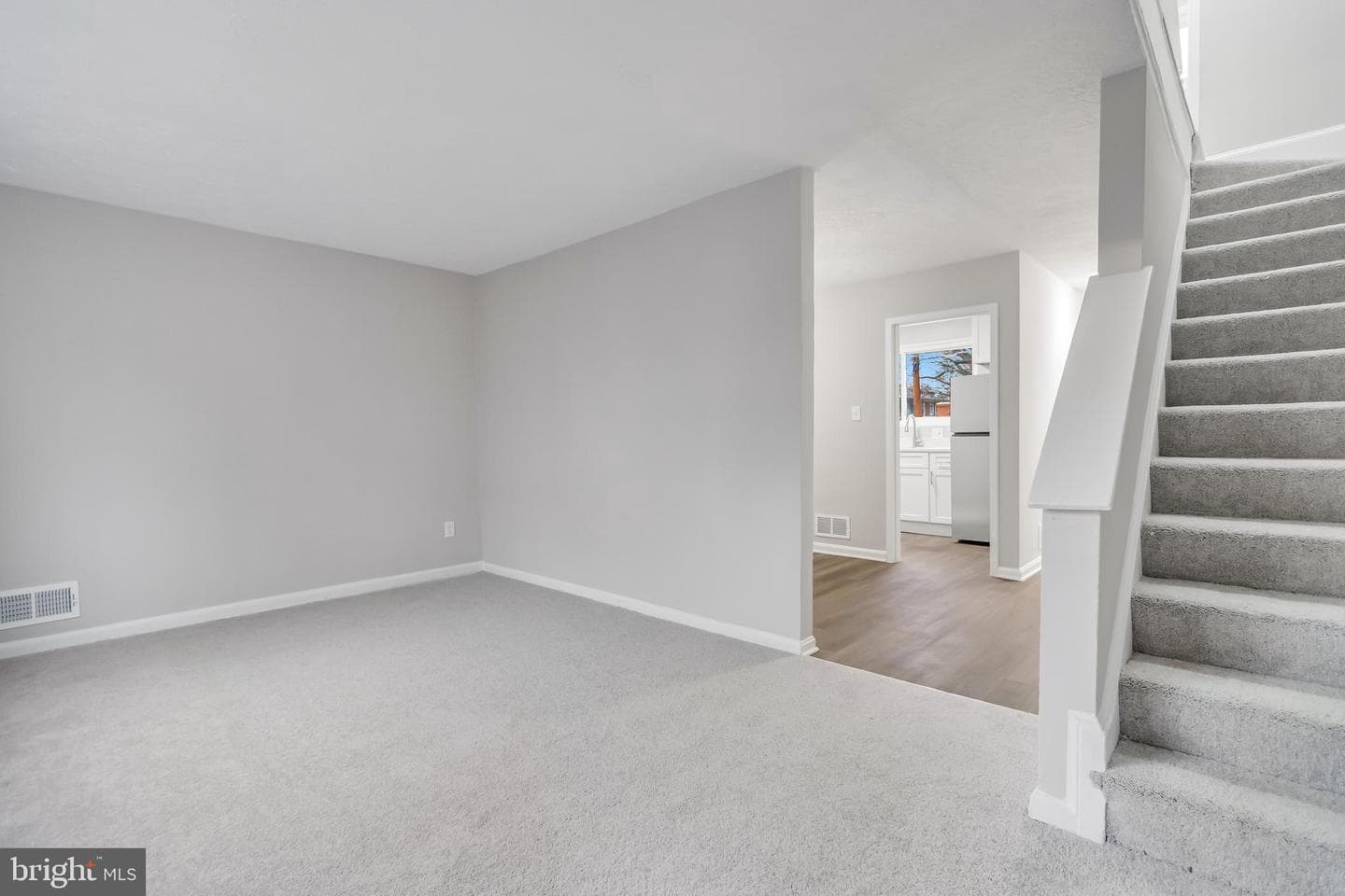5005 Roseld Court photo 13