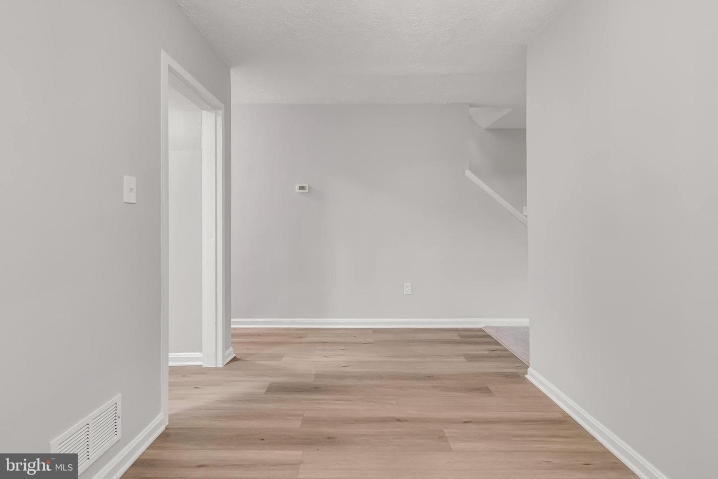 5005 Roseld Court photo 8