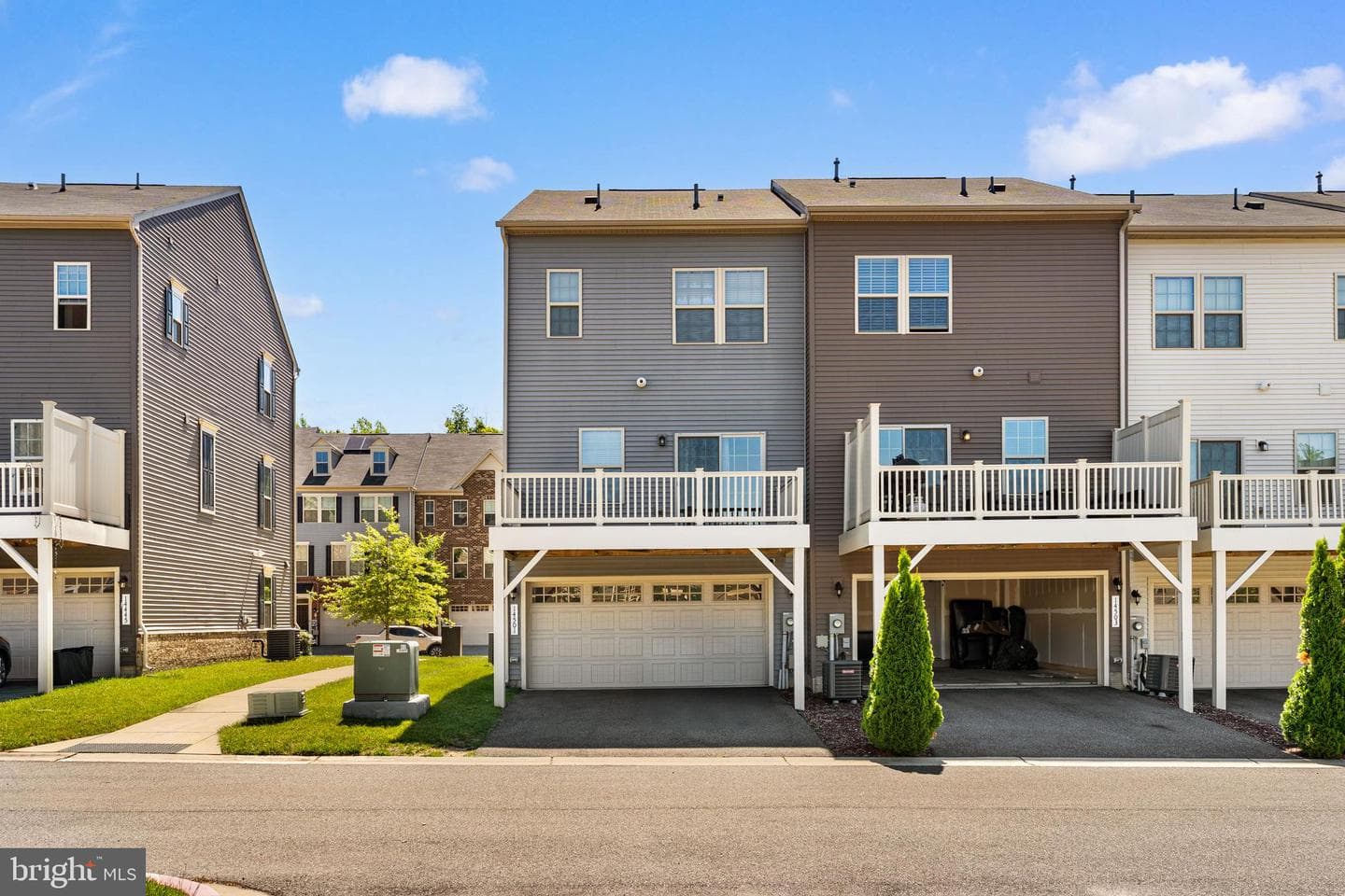 14501 Grace Kellen Avenue photo 38