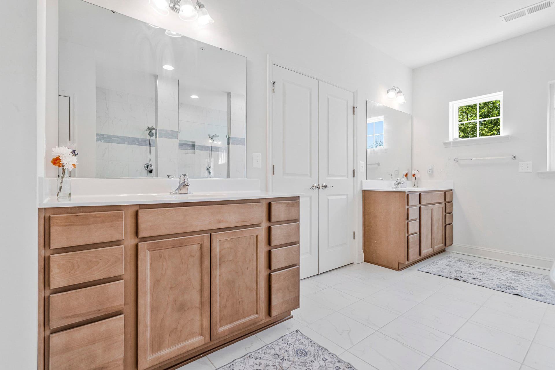 13700 Baden Naylor Road photo 16